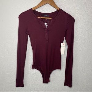 Olivaceous |‎ Maroon Bodysuit w/ Buttons